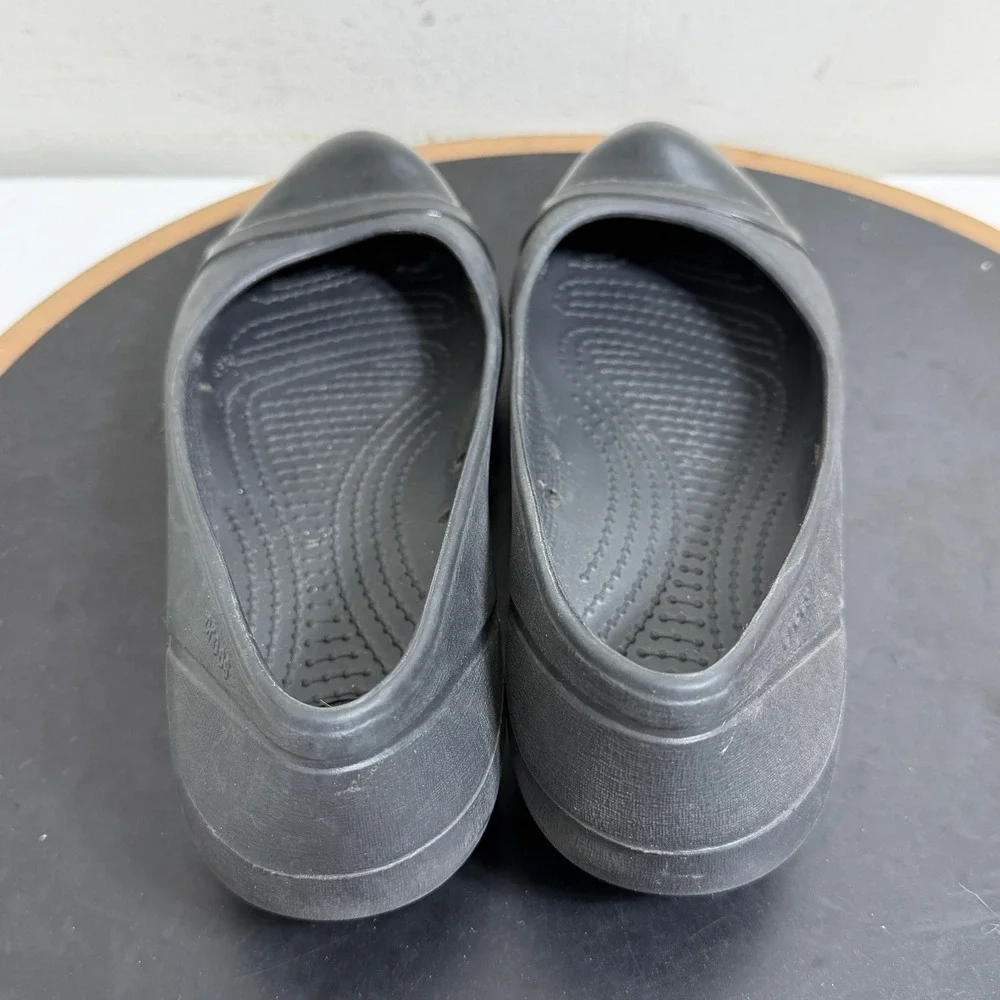 Crocs Cap Toe Ballet‎ Flats Women US 6 Black Slip On Comfort Shoes Casual